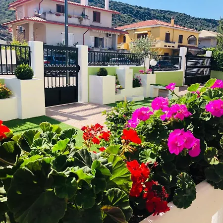 Guest house La Dea Hestia Bosa